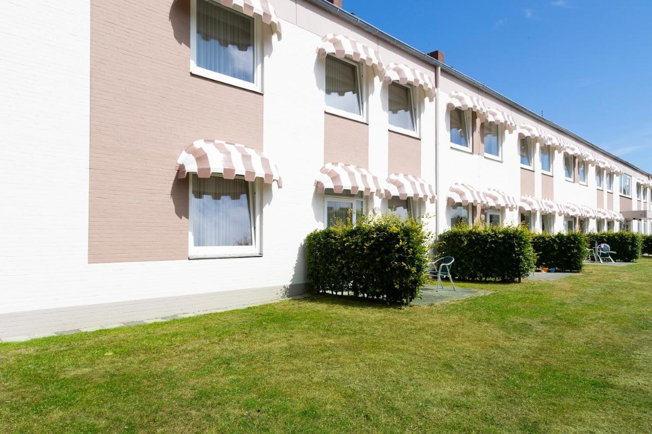 ホテル Dorf Wangerland シリヒ エクステリア 写真