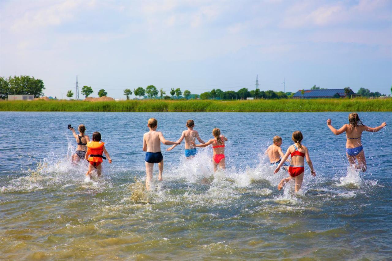 ホテル Dorf Wangerland シリヒ エクステリア 写真